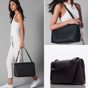 Dange dover black satchel 🖤